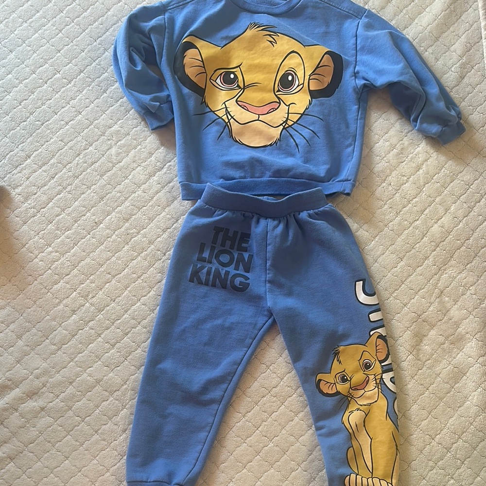 Disney Blue Simba sweats  Set
